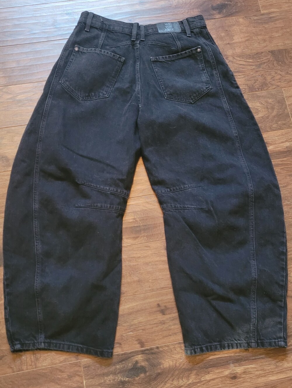 Free People Barrel Leg Jeans - Picture 8 of 10
